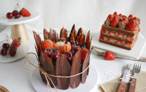 不用考驗抹面技術(shù)，烘焙新手輕松做蛋糕，顏值與口感并存